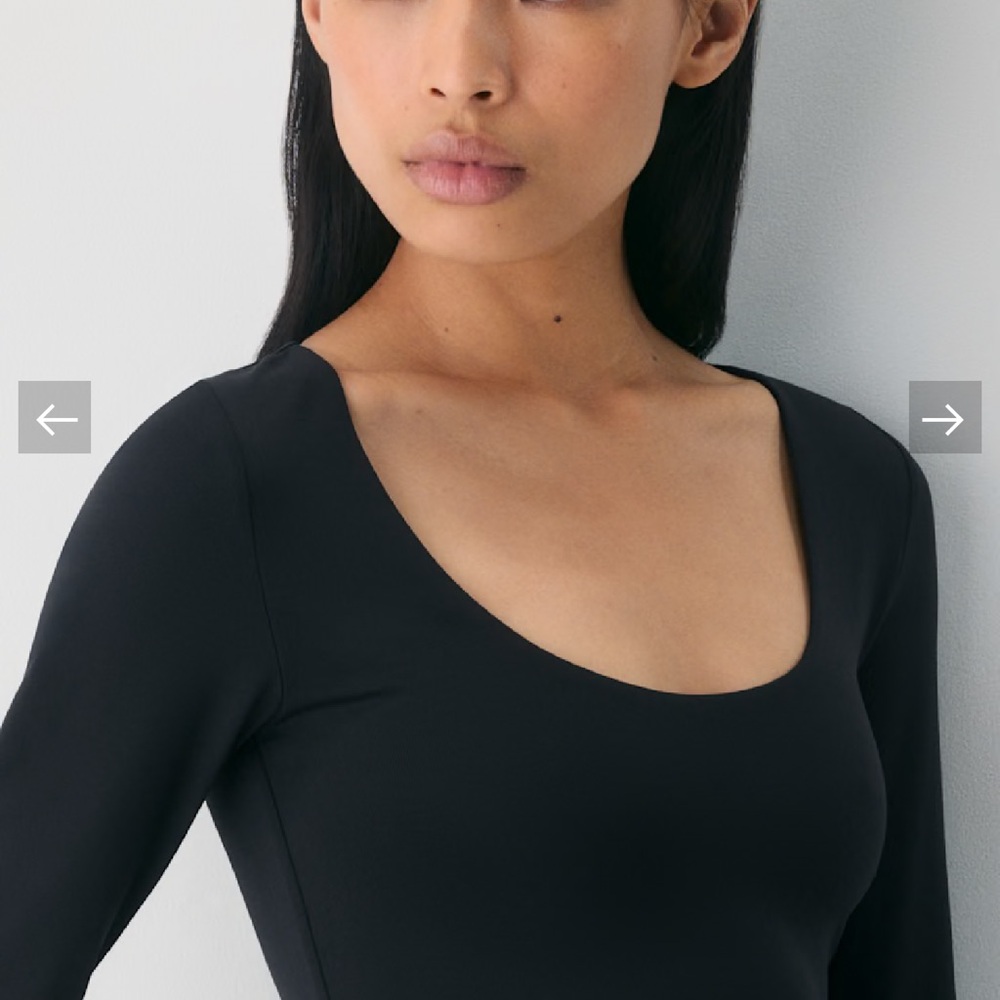 Aritzia Original Contour Scoopneck LongSleeve Double Knit NWT medium - Picture 4 of 8